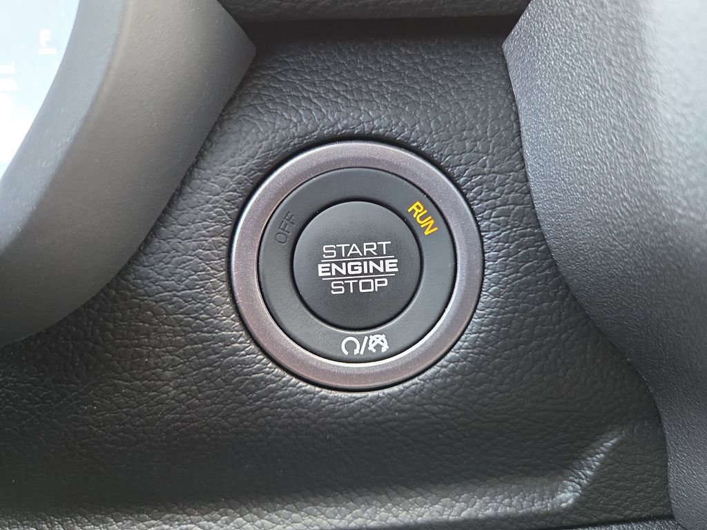 New 2026 RAM 2500 Laramie AWD/4WD image 38