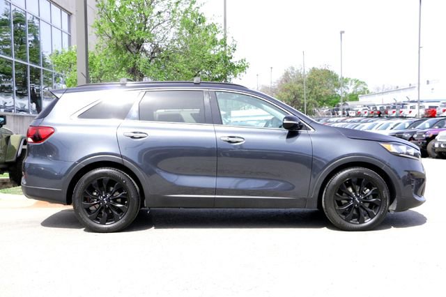 Used 2020 Kia Sorento S image 4