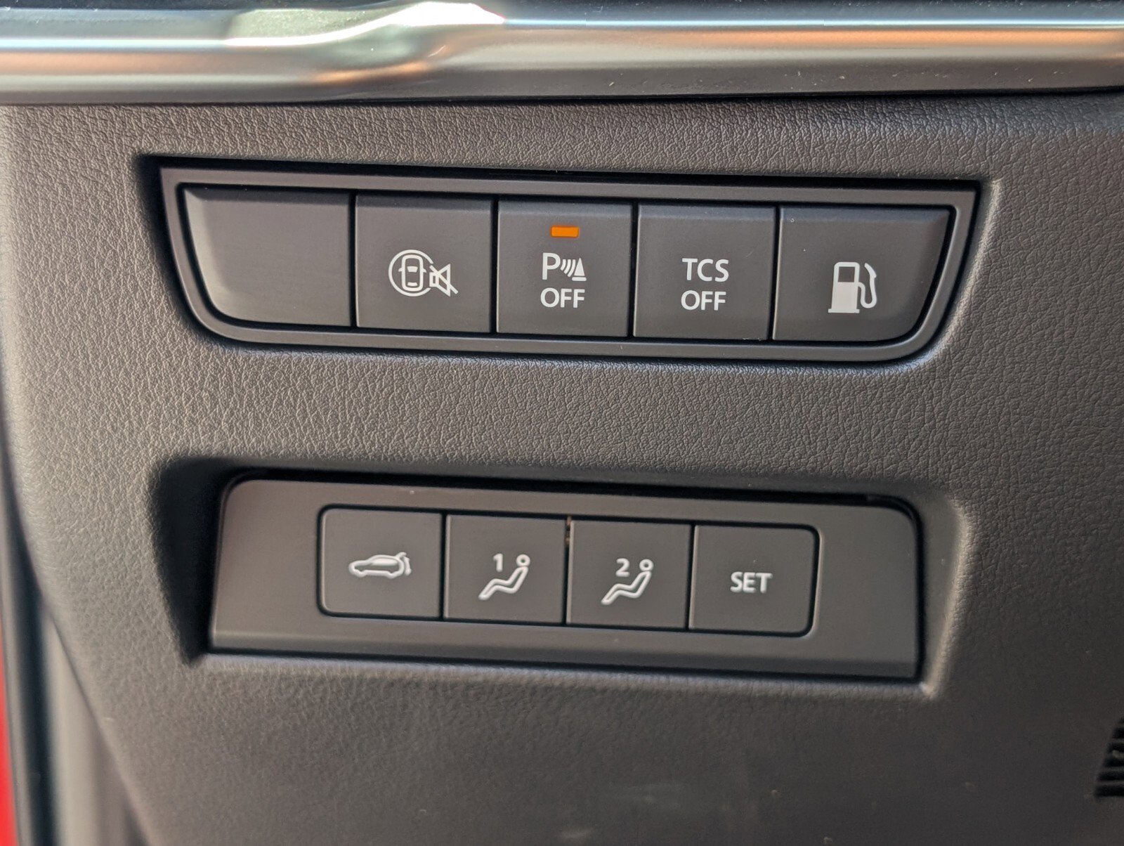 Used 2025 MAZDA CX-70 Plug-In Hybrid w/ Premium Plus image 30
