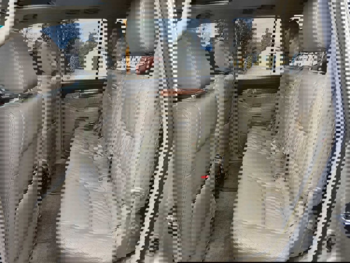 Used 2004 Lexus GX 470 4WD image 25