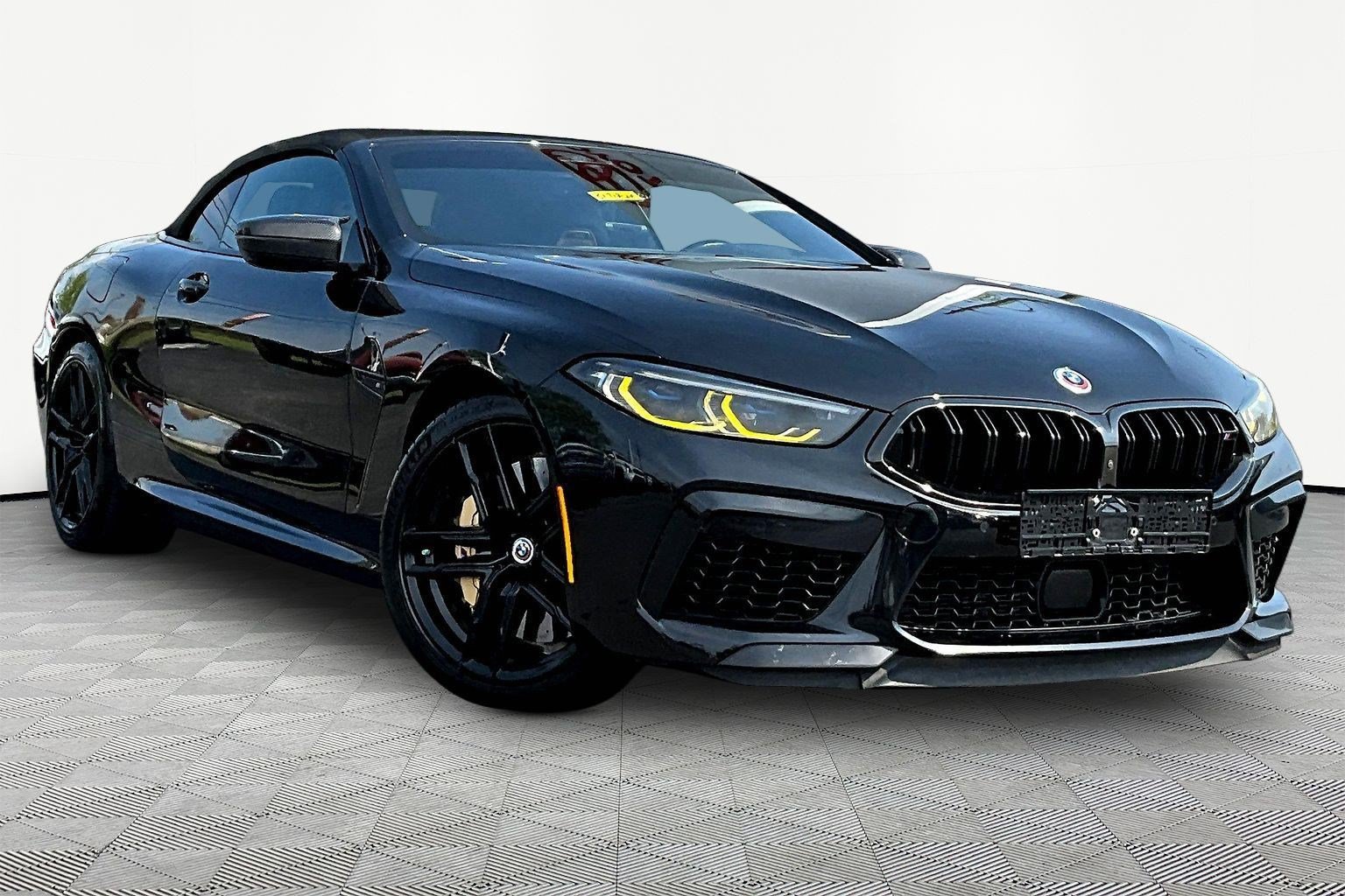 Used 2023 BMW M8 Competition AWD/4WD image 3