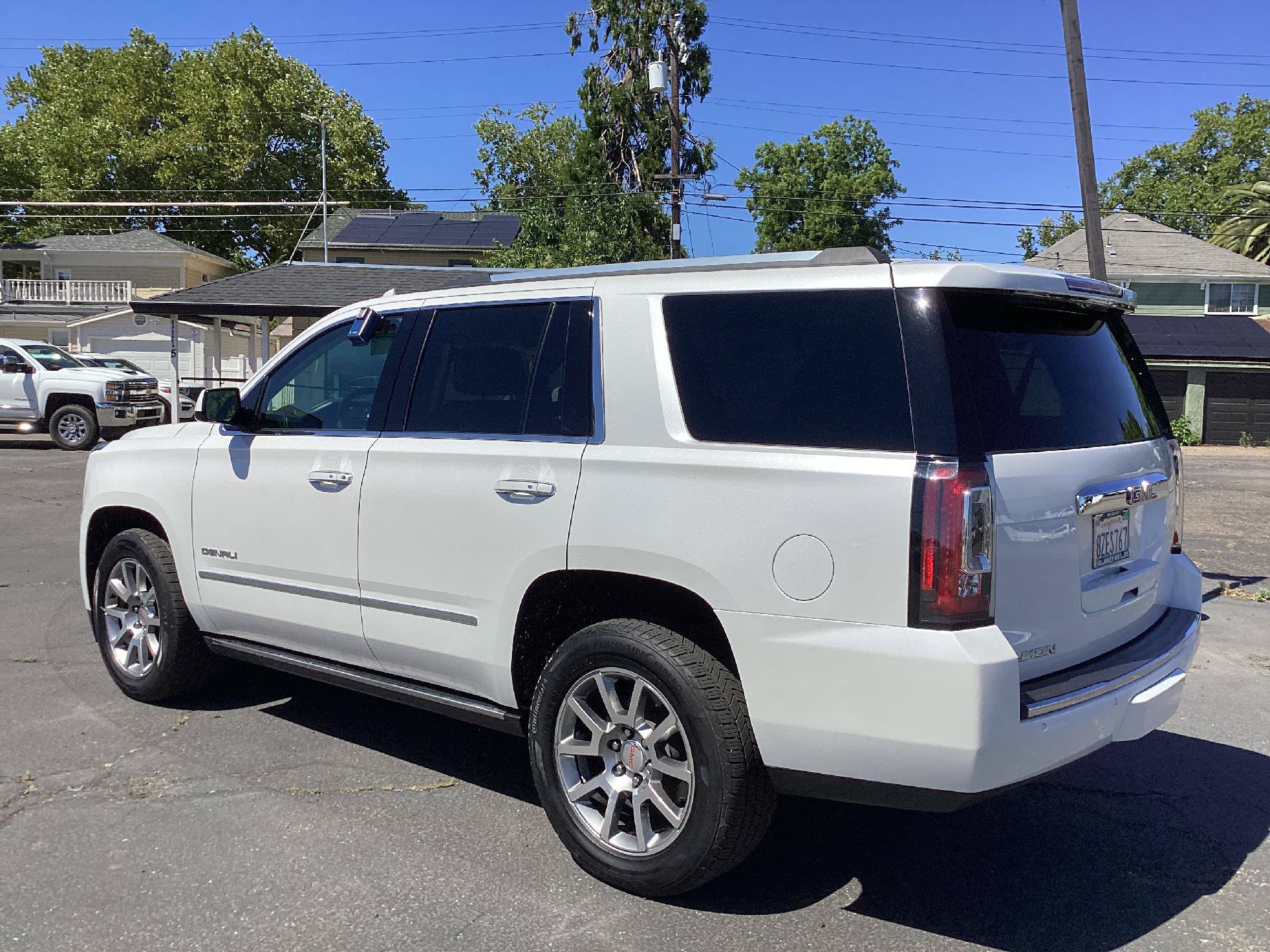 Used 2020 GMC Yukon Denali AWD/4WD image 8