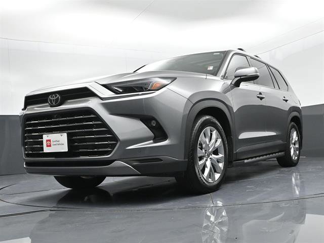 Certified 2025 Toyota Grand Highlander AWD image 32