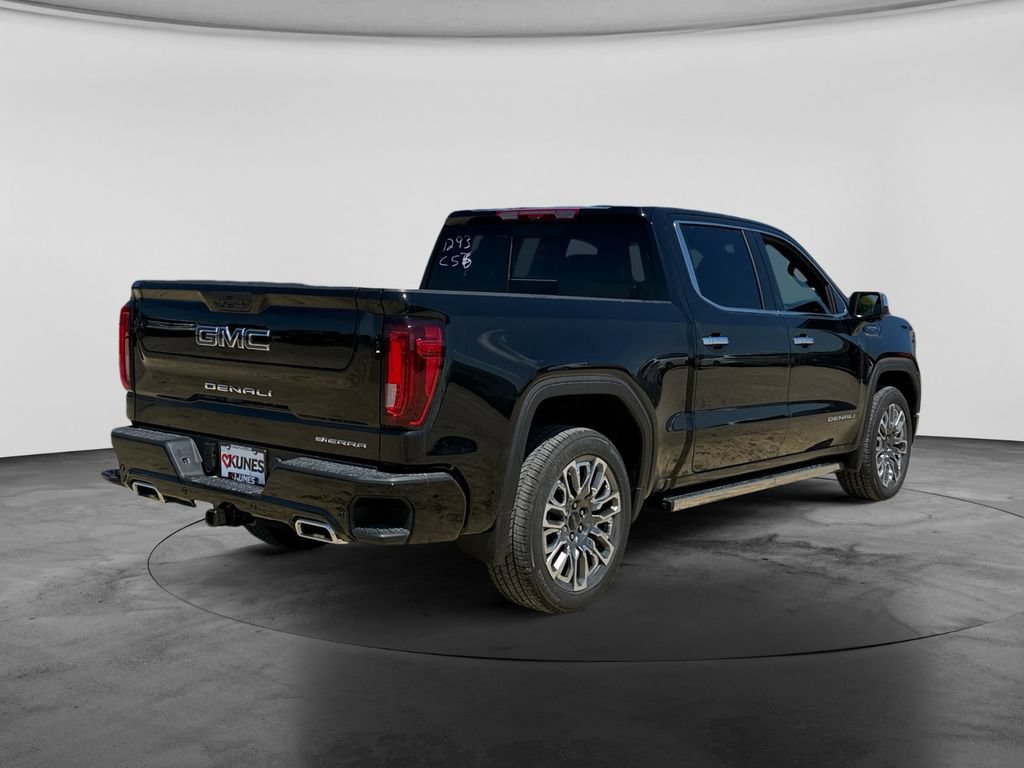 New 2026 GMC Sierra 1500 Denali Ultimate w/ LPO, Black Badging Package AWD/4WD image 7