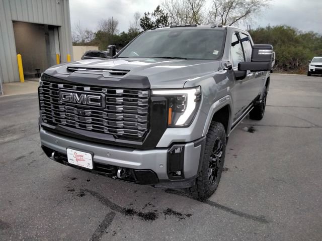 Used 2025 GMC Sierra 2500 Denali Ultimate AWD/4WD image 11