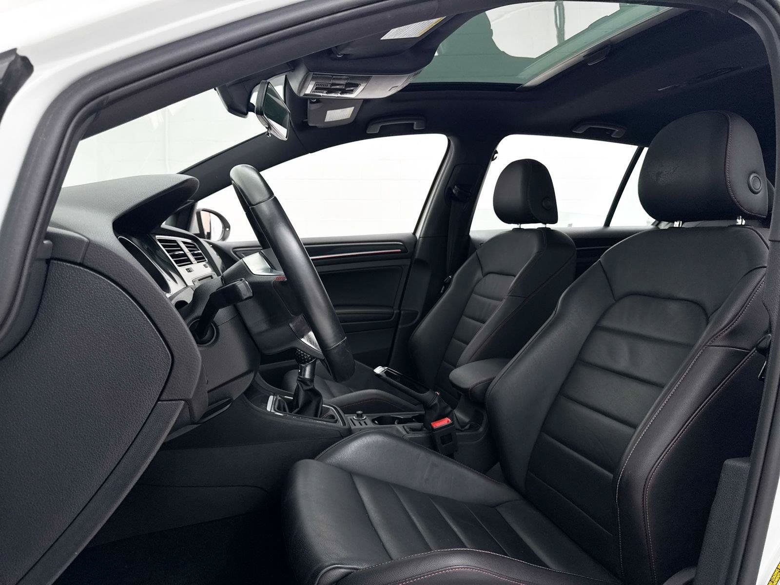 Used 2017 Volkswagen GTI Autobahn FWD image 22