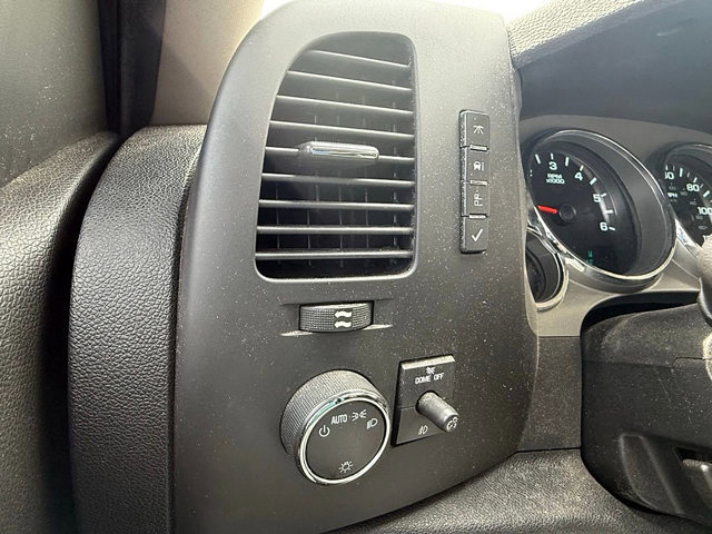 Used 2011 Chevrolet Silverado 1500 LT w/ All-Star Edition image 25