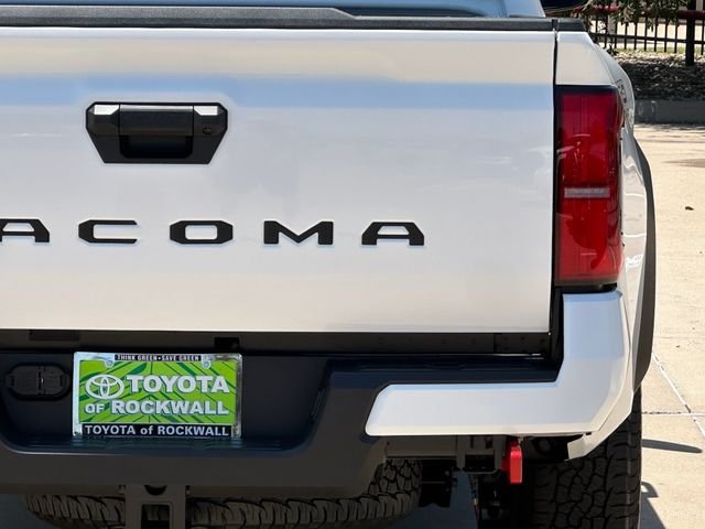 New 2026 Toyota Tacoma TRD Off-Road AWD/4WD image 5