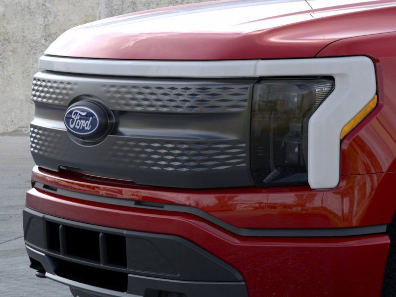 New 2025 Ford F150 Lightning XLT image 17