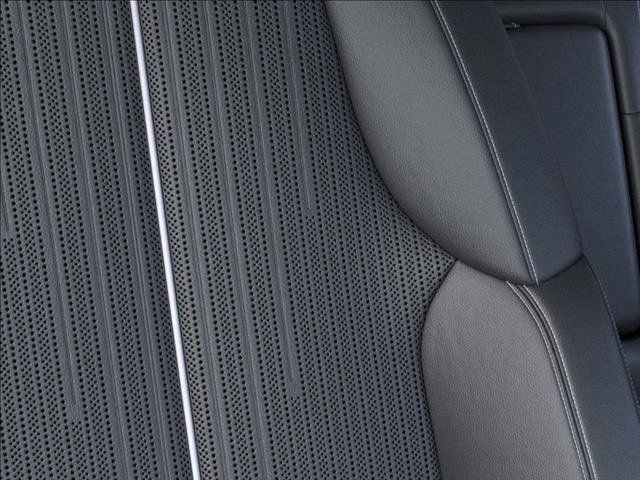 New 2026 Cadillac Vistiq Luxury image 21