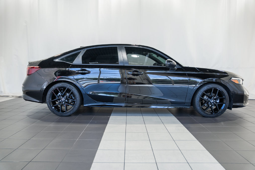 Used 2026 Honda Civic Sport image 3