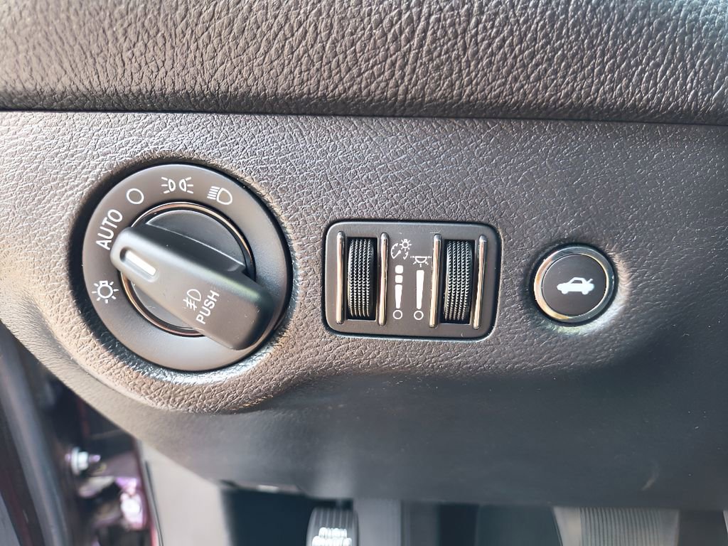 Used 2022 Dodge Challenger SXT w/ Blacktop Package image 14