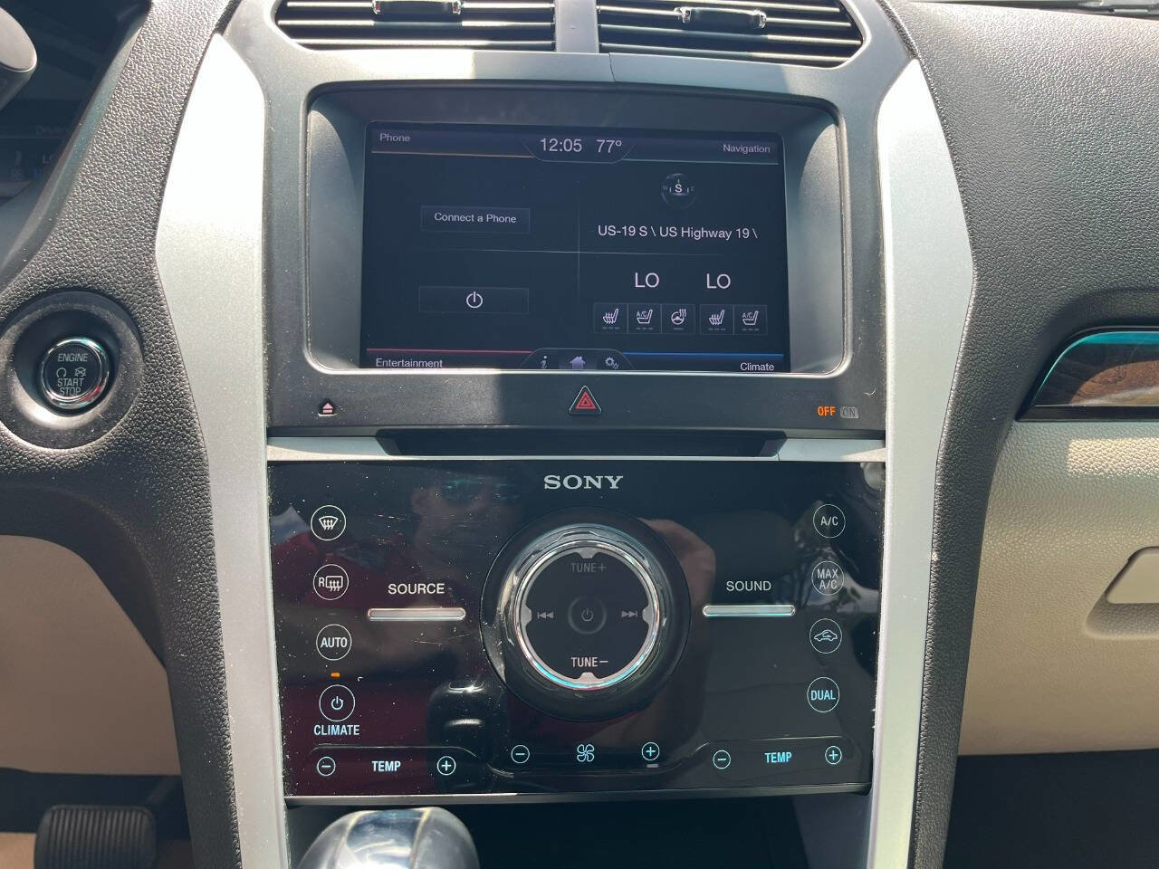 Used 2013 Ford Explorer Limited image 14