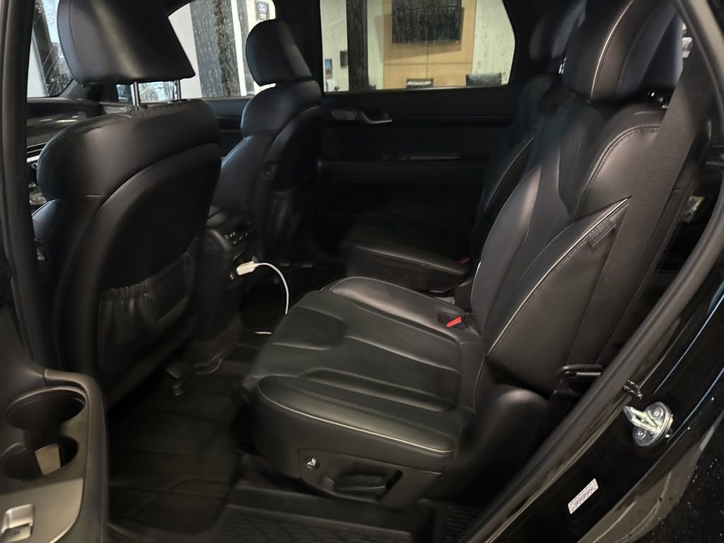 Used 2024 Hyundai Palisade Calligraphy image 7