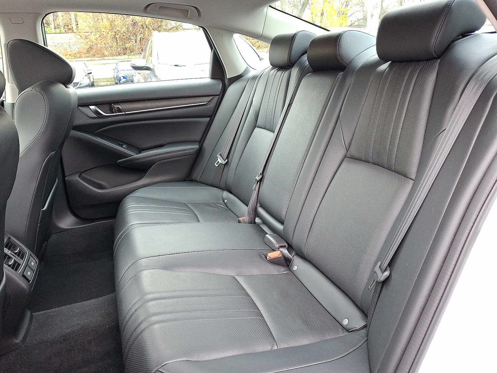 Certified 2022 Honda Accord EX-L image 8