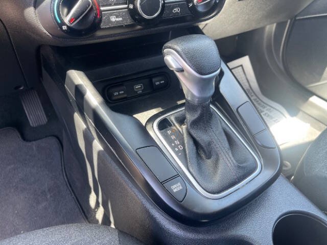 Used 2020 Kia Soul S FWD image 15