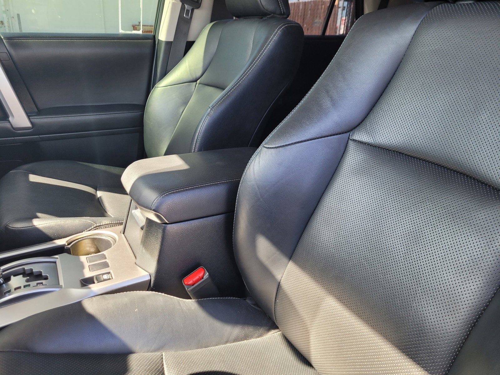 Used 2023 Toyota 4Runner Limited image 16