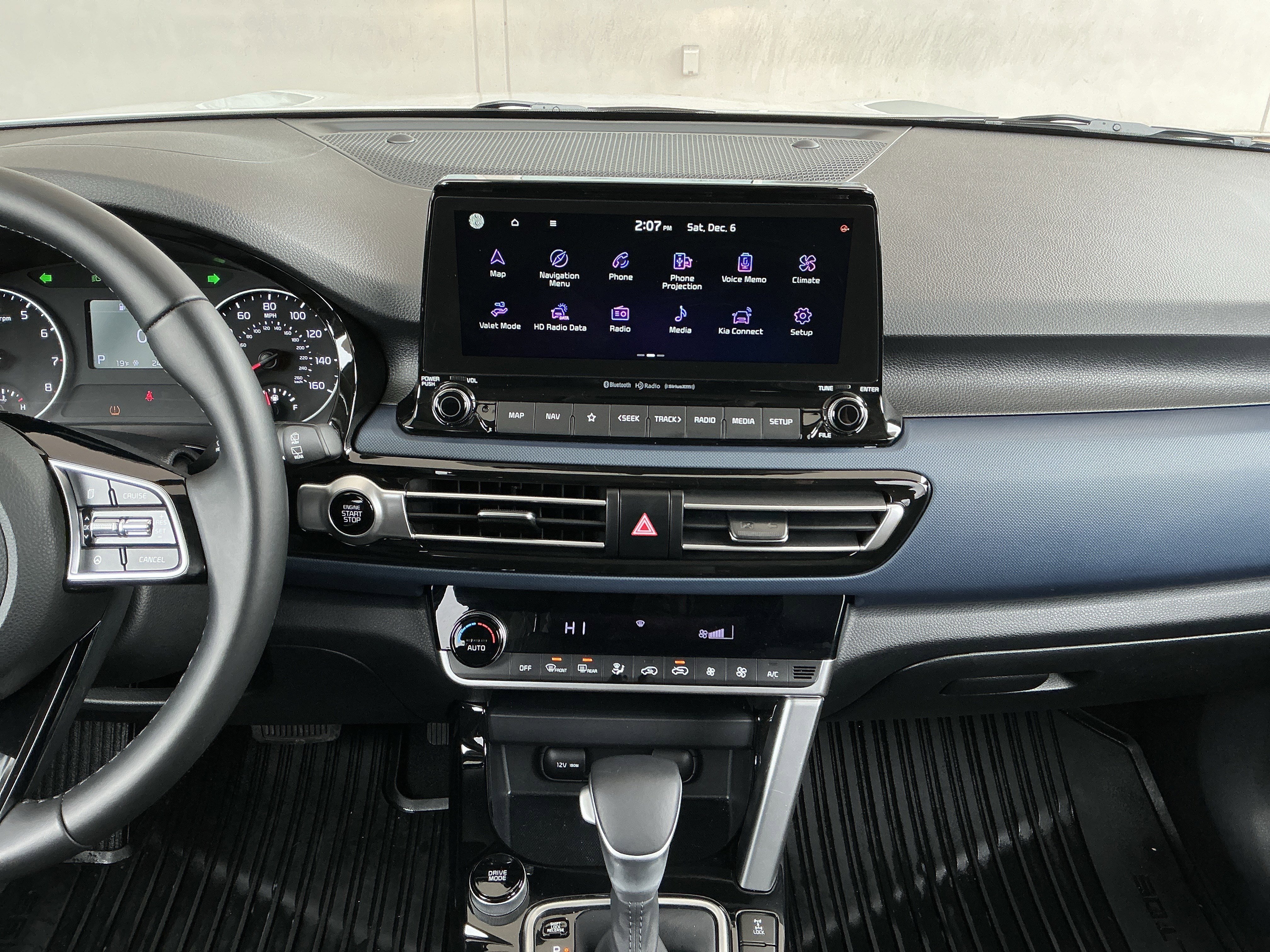 Used 2023 Kia Seltos S w/ Navigation Package image 9