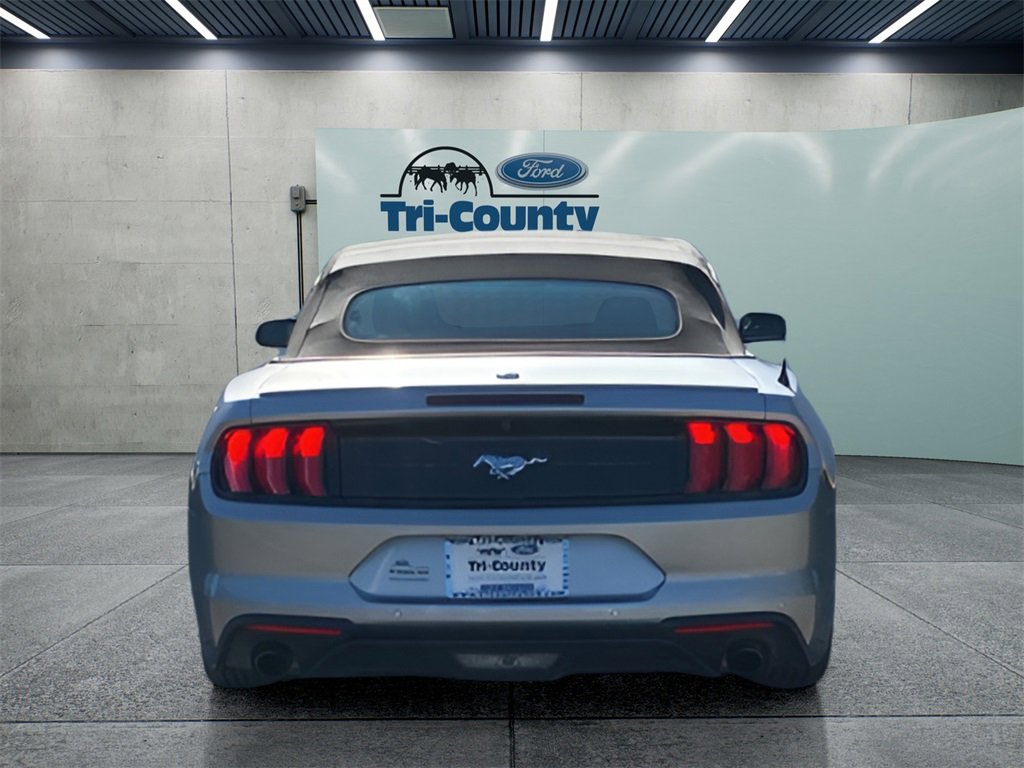 Used 2022 Ford Mustang Premium image 6