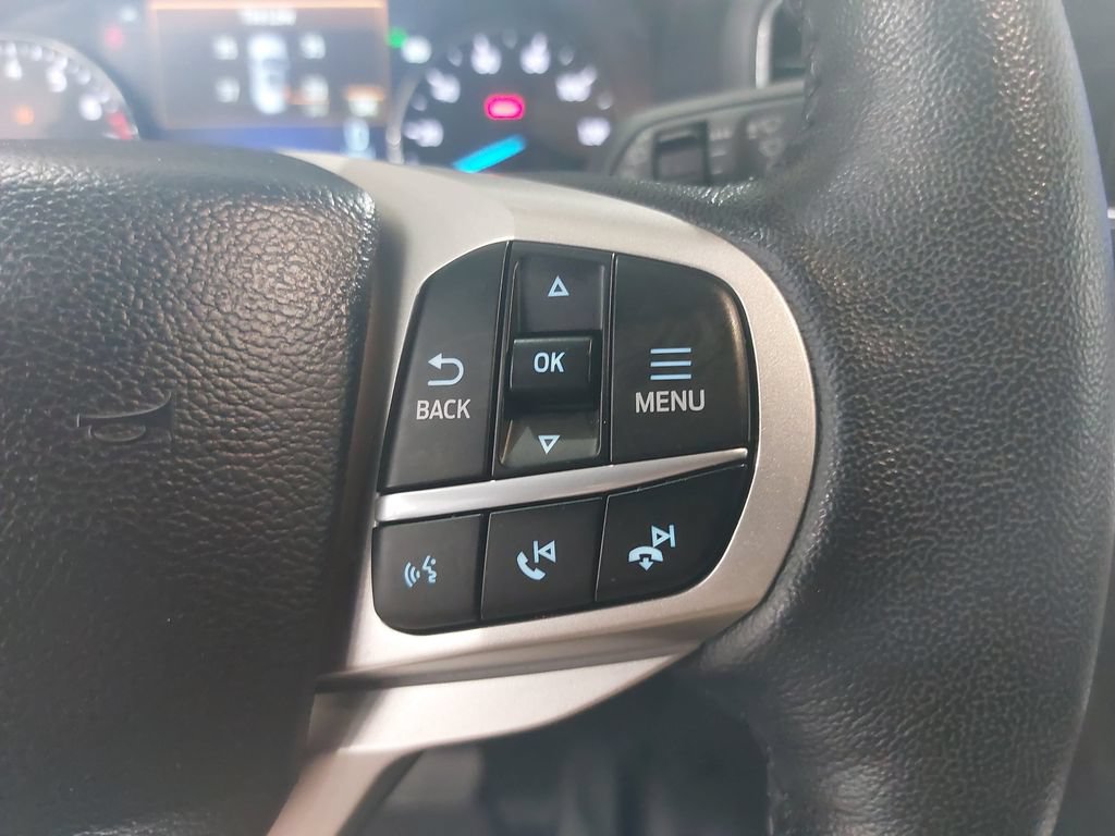 Used 2022 Ford Explorer XLT w/ Equipment Group 202A AWD/4WD image 19