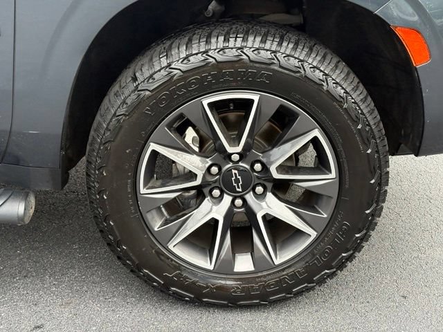 Used 2021 Chevrolet Suburban Z71 AWD/4WD image 29