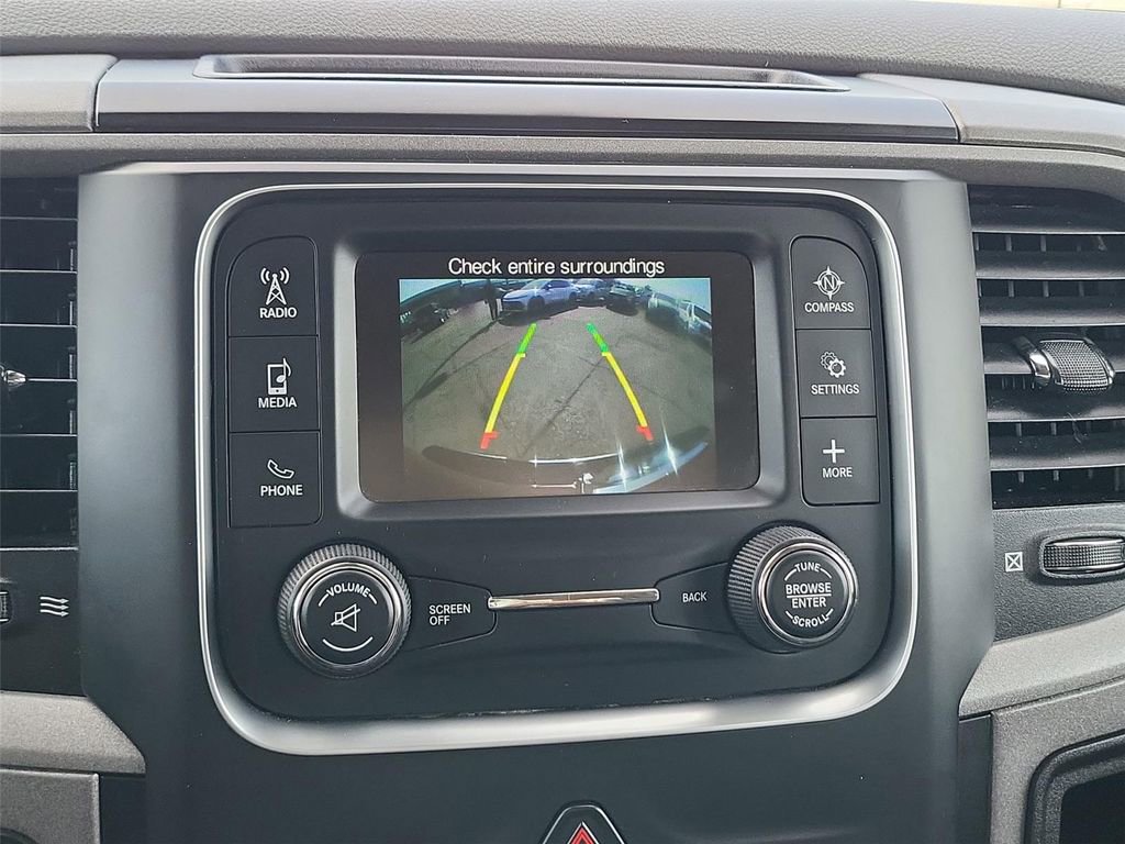 Used 2019 RAM 1500 Tradesman w/ Chrome Appearance Group RWD image 7