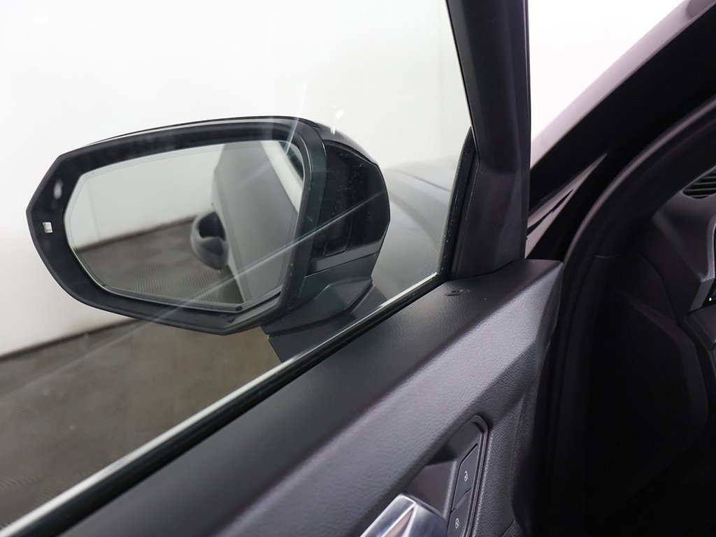 Used 2023 Audi Q3 2.0T Premium Plus w/ Premium Plus Package image 35