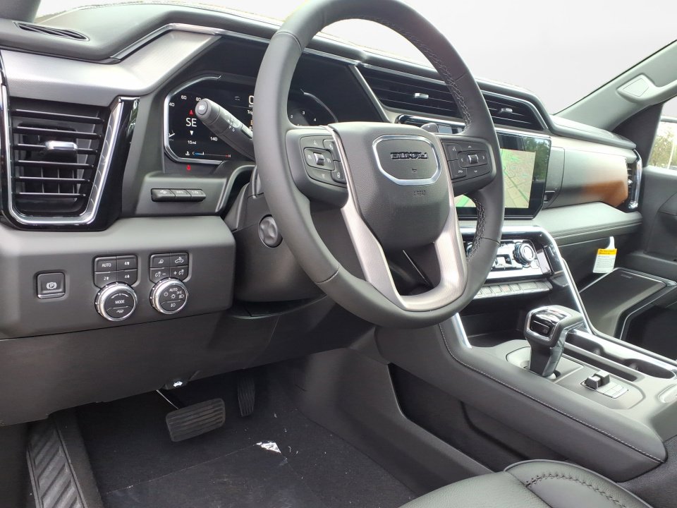 New 2026 GMC Sierra 1500 Denali w/ Denali Reserve Package image 13