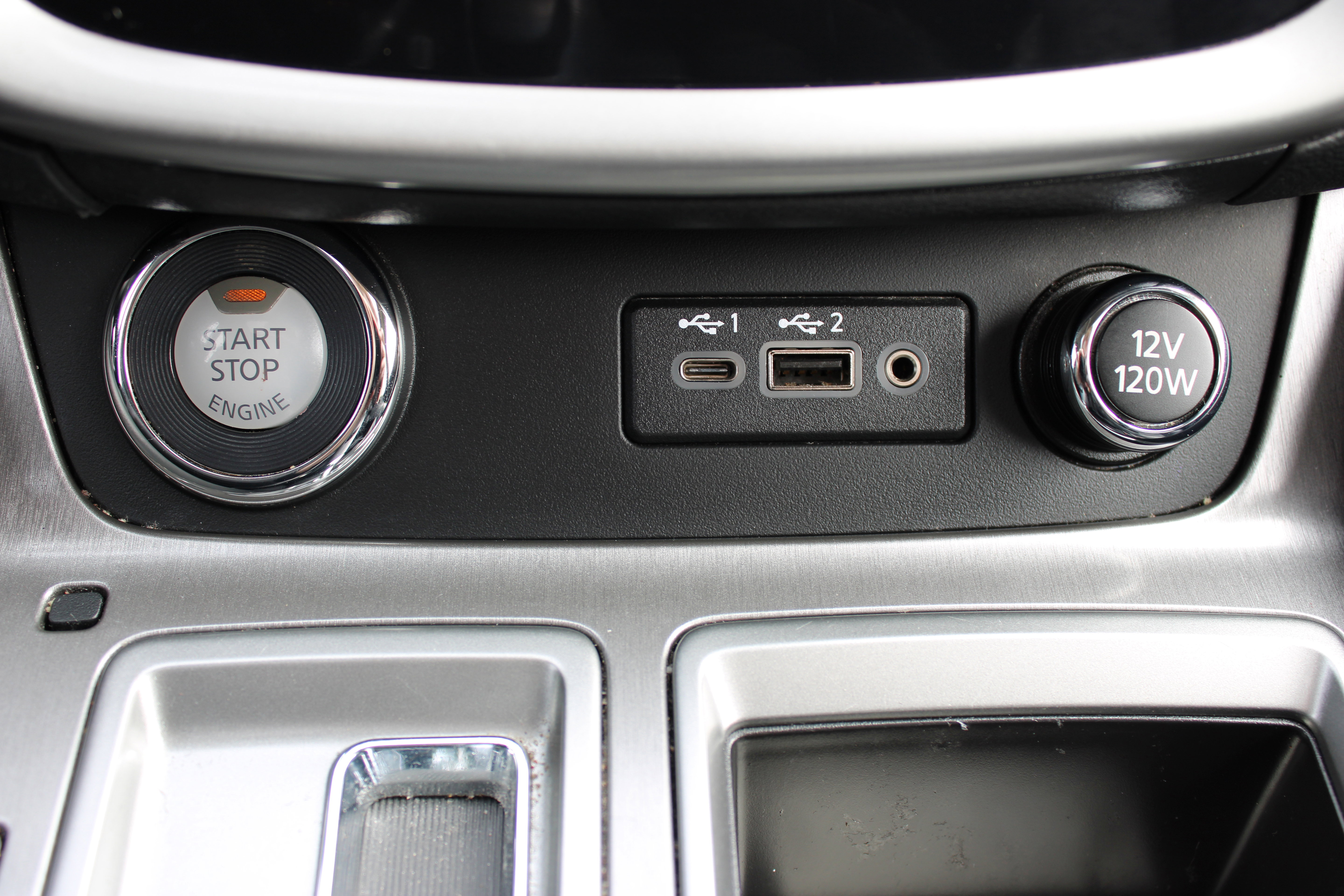 Certified 2022 Nissan Murano SL w/ SL Moonroof Package AWD/4WD image 18