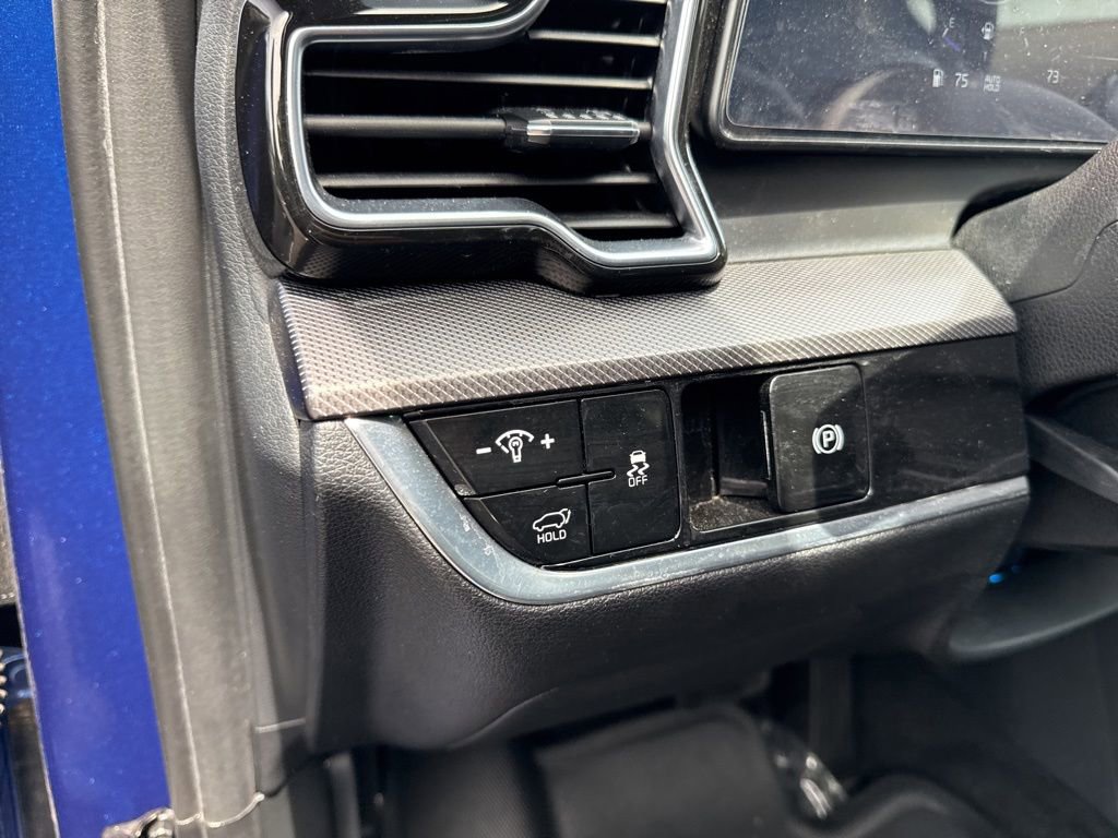 Used 2023 Kia Sportage SX AWD/4WD image 16