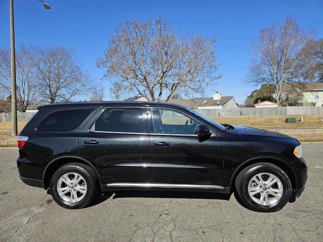 Used 2013 Dodge Durango SXT image 6