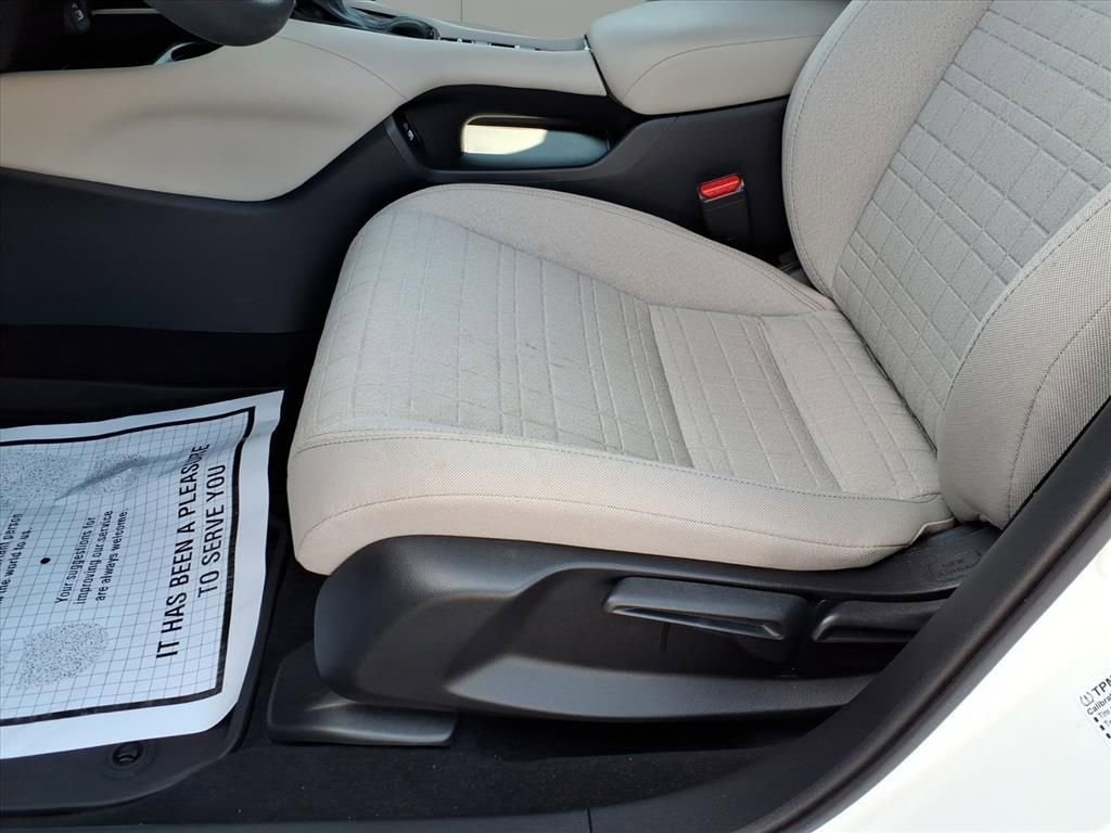Used 2023 Honda HR-V LX image 11