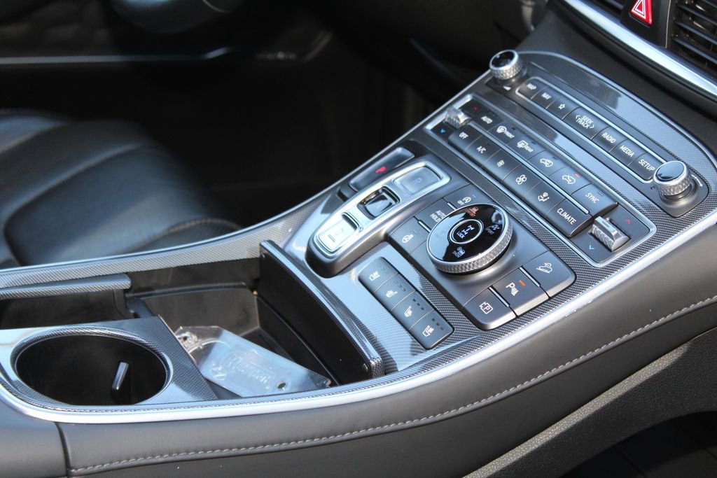 Used 2022 Hyundai Santa Fe Limited image 27