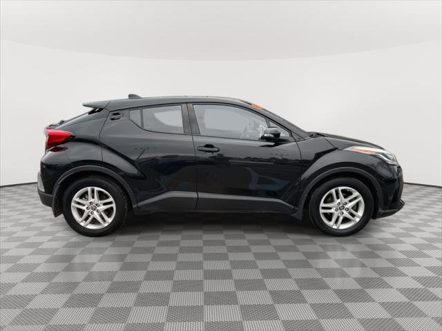 Used 2021 Toyota C-HR LE image 8