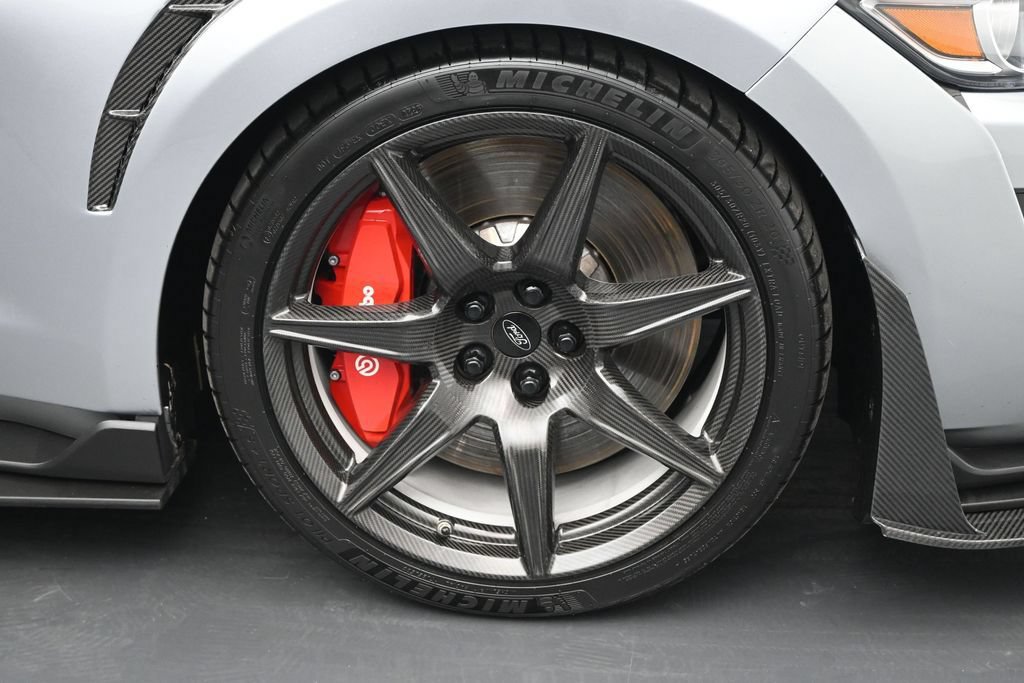 Used 2020 Ford Mustang Shelby GT500 w/ Carbon Fiber Track Pack RWD image 18