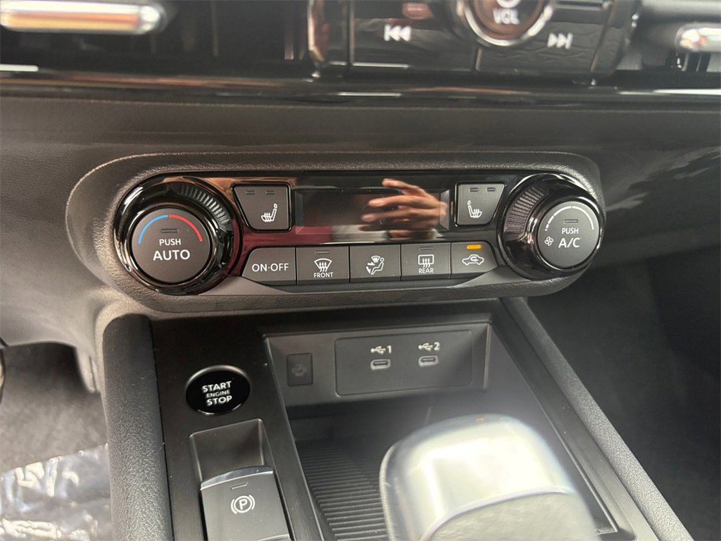New 2026 Nissan Kicks SV w/ SV Premium Package image 29