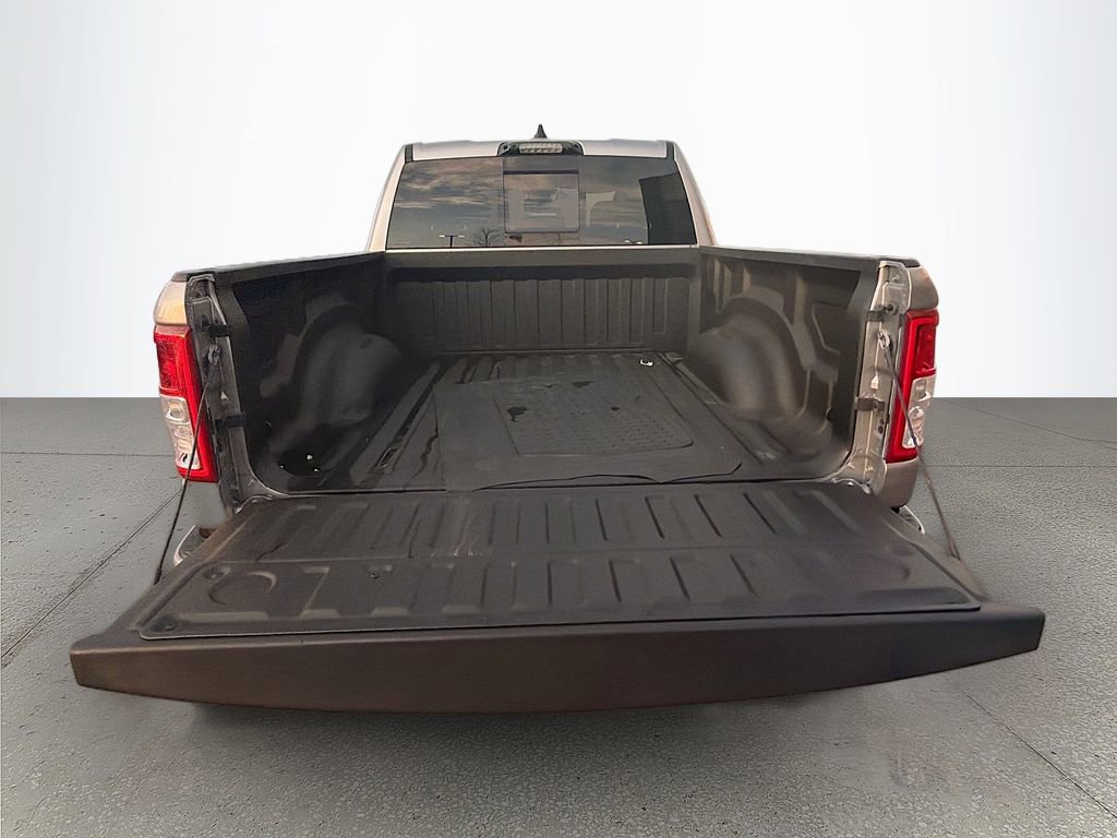 Used 2024 RAM 1500 Lone Star image 13