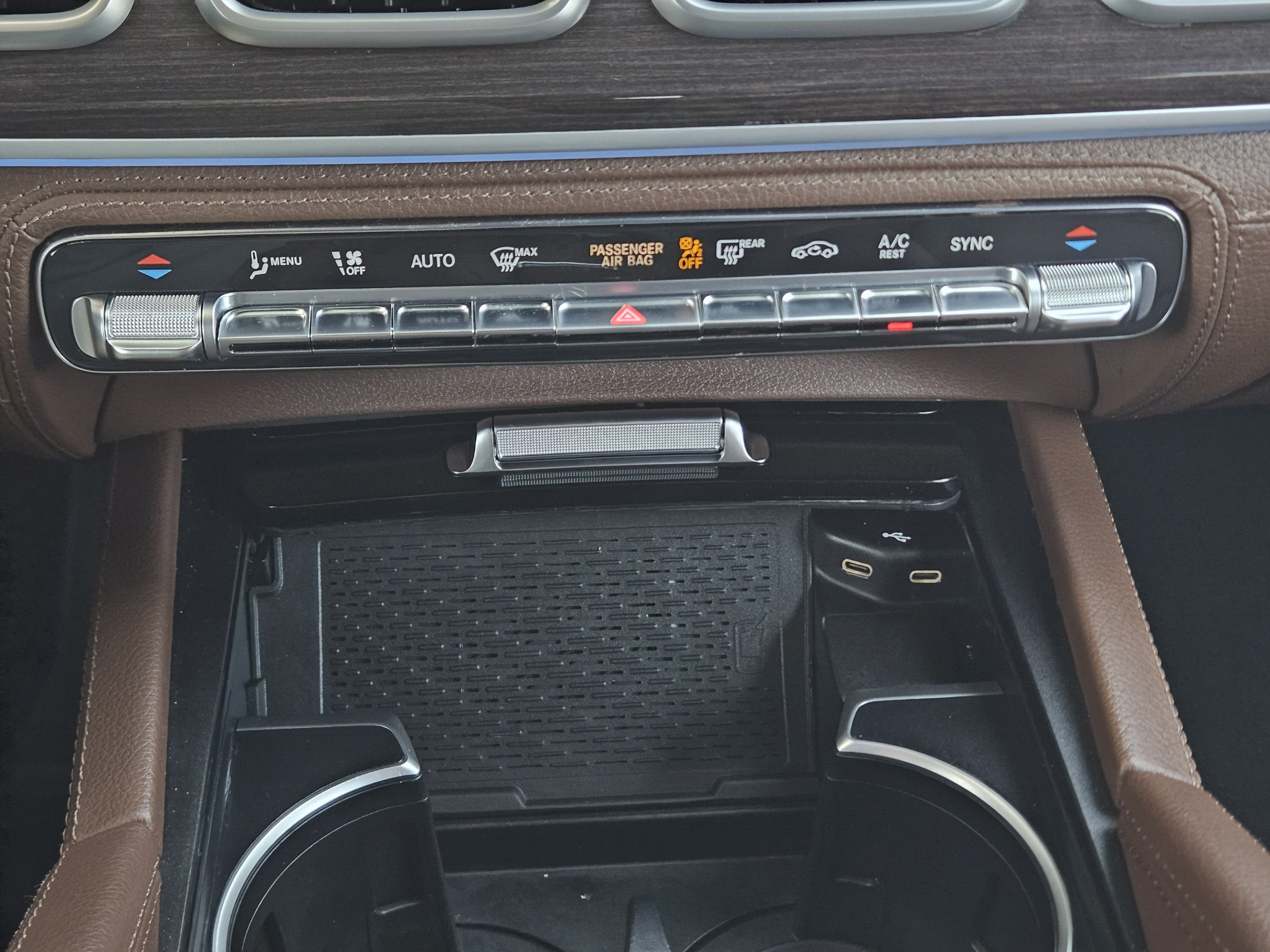 Certified 2024 Mercedes-Benz GLE 450 4MATIC image 11