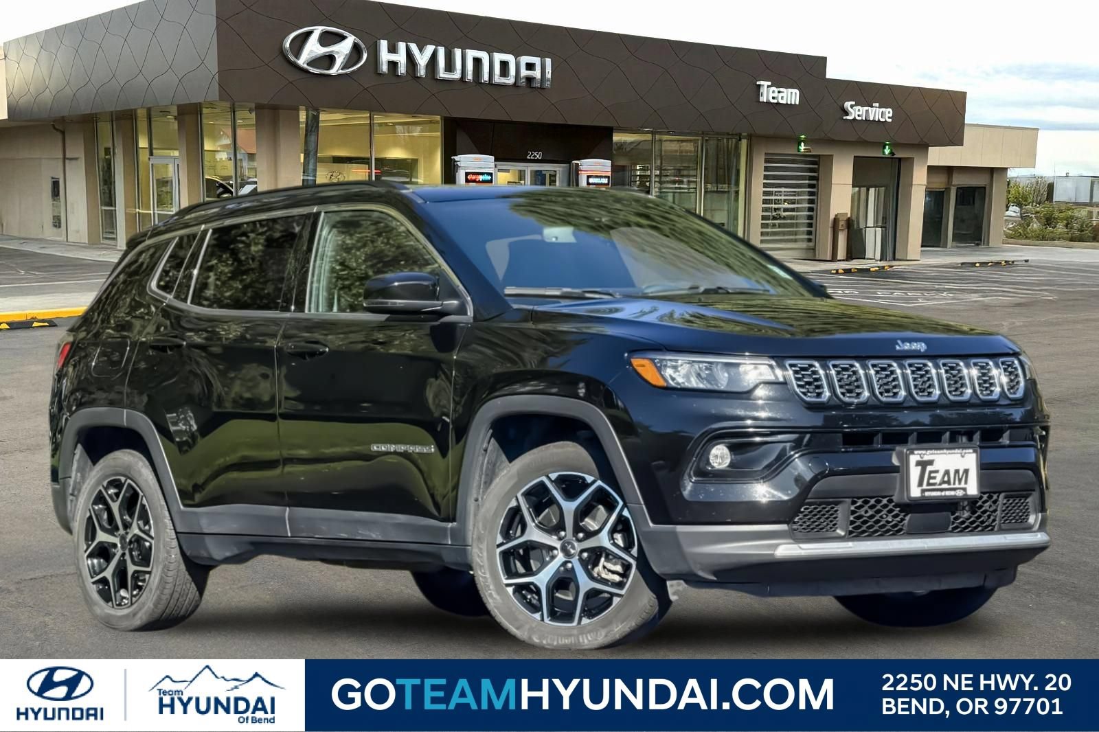 Used 2025 Jeep Compass Limited