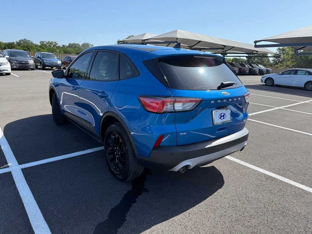 Used 2020 Ford Escape SE Sport FWD image 7