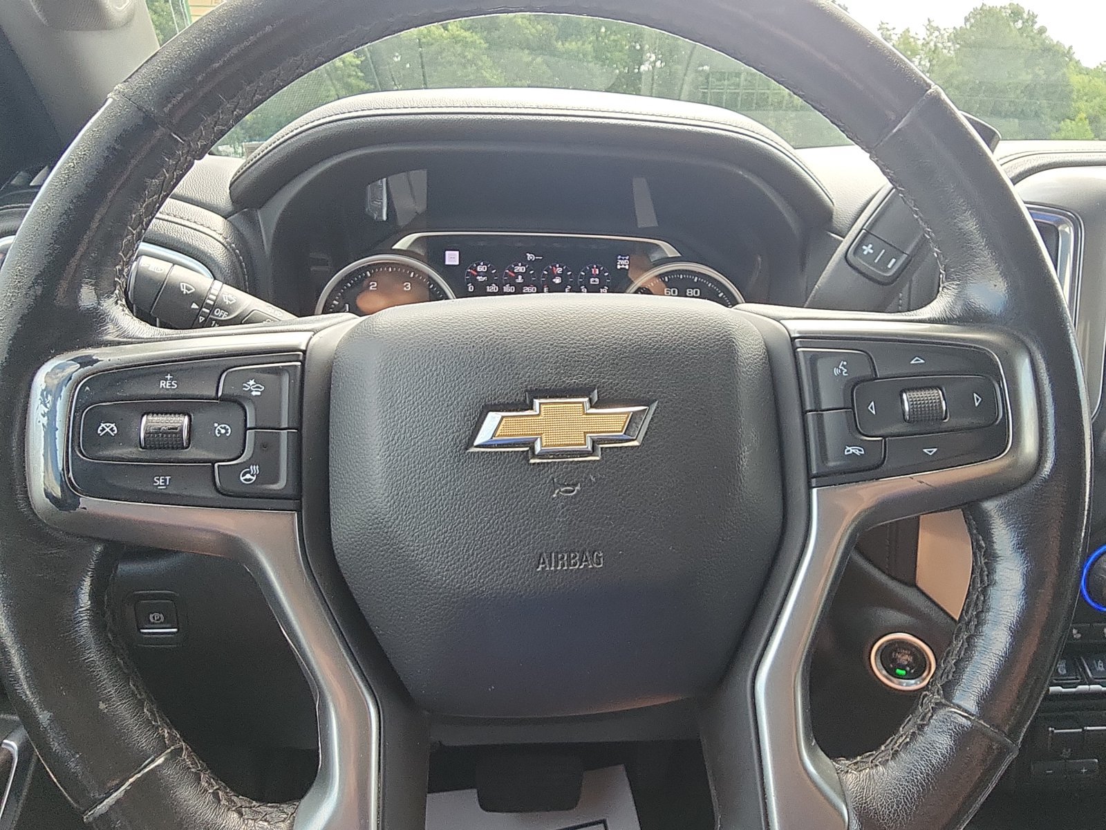 Used 2021 Chevrolet Silverado 3500 LTZ w/ LTZ Premium Package AWD/4WD image 15
