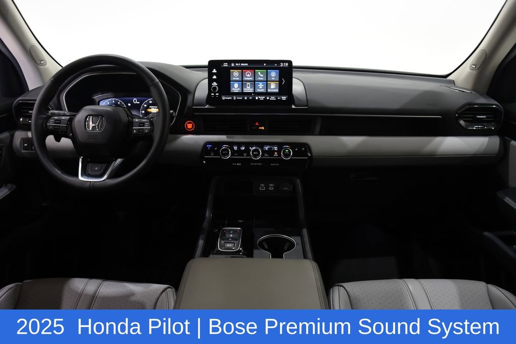 Used 2025 Honda Pilot Elite image 8