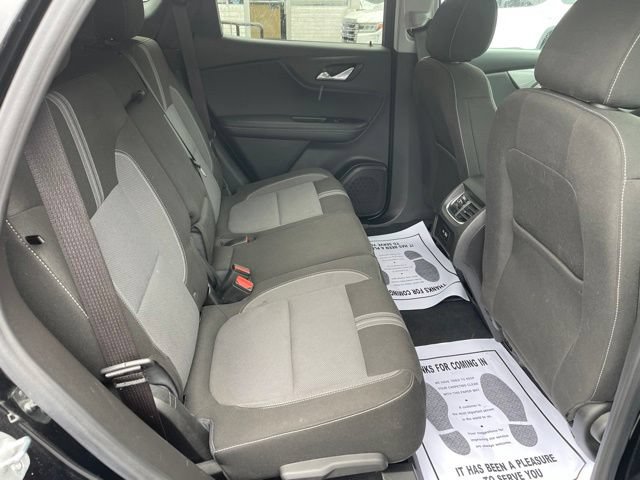 Used 2025 Chevrolet Blazer LT AWD/4WD image 9