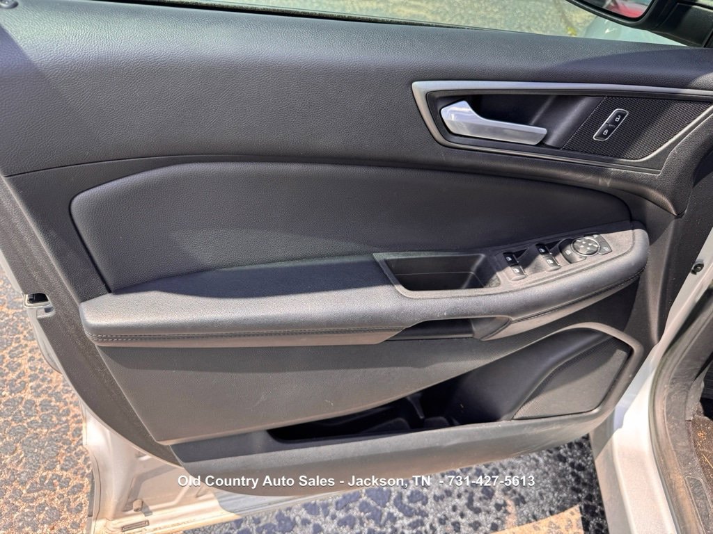 Used 2015 Ford Edge SE FWD image 20