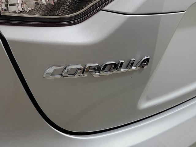 Used 2025 Toyota Corolla LE FWD image 9
