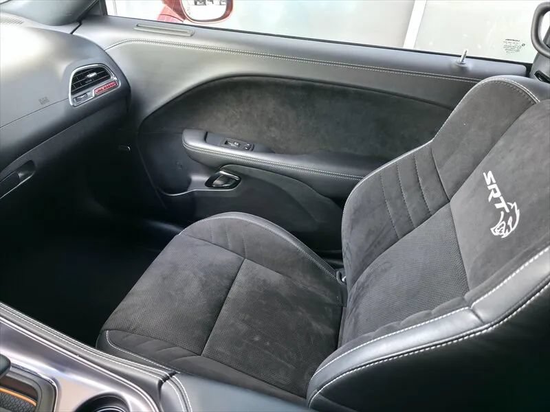 Used 2023 Dodge Challenger SRT Hellcat w/ Driver Convenience Group RWD image 29