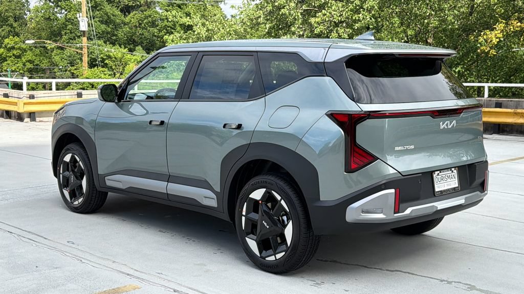 New 2027 Kia Seltos S AWD/4WD image 3