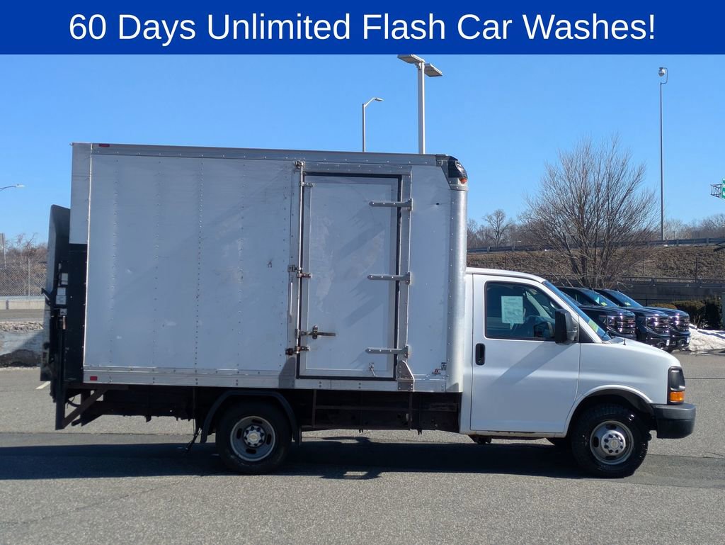 Used 2014 Chevrolet Express 3500 Work Van video 2