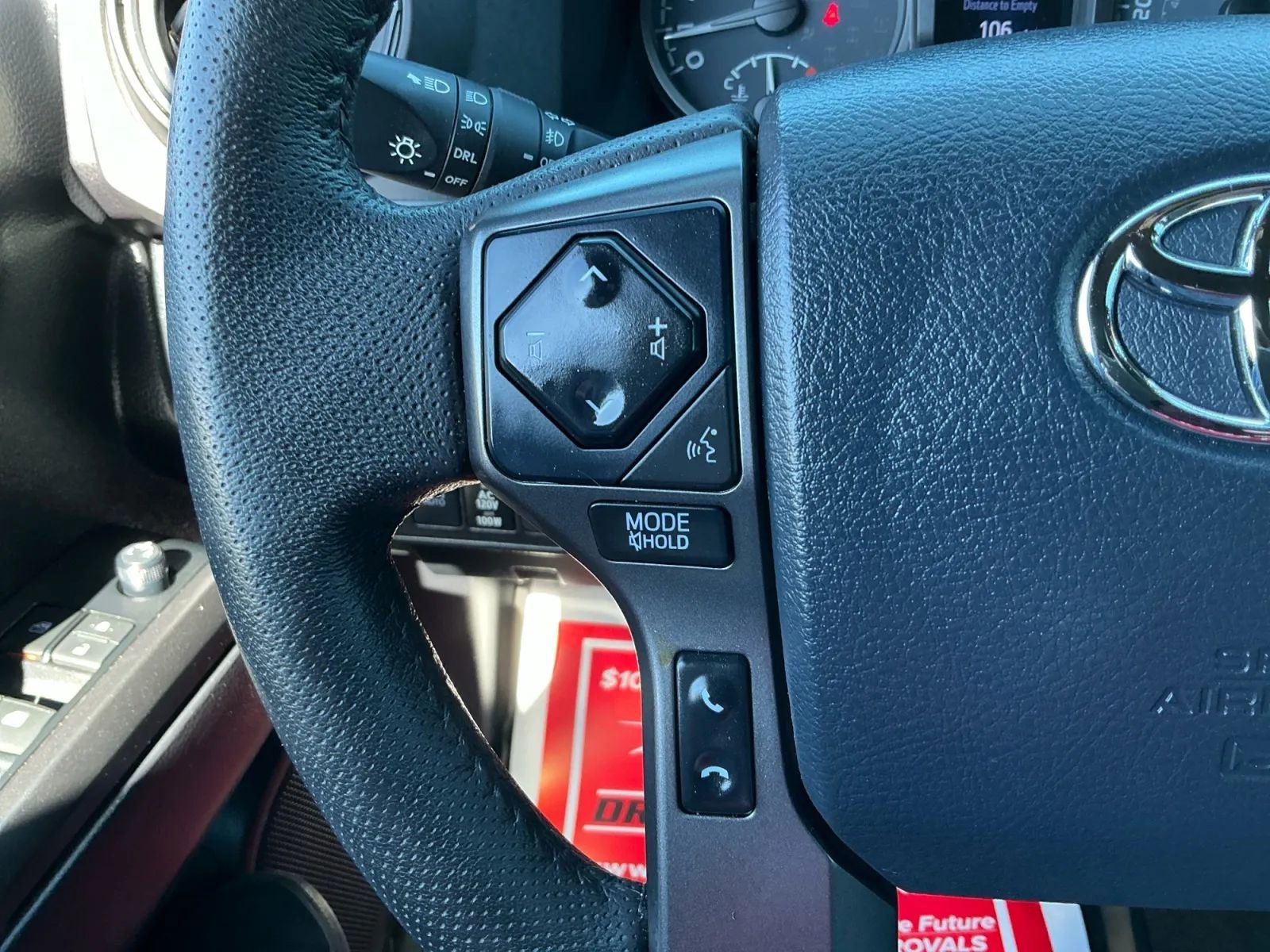 Used 2020 Toyota Tacoma TRD Sport image 24