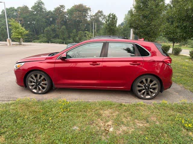 Used 2018 Hyundai Elantra GT Sport FWD image 11